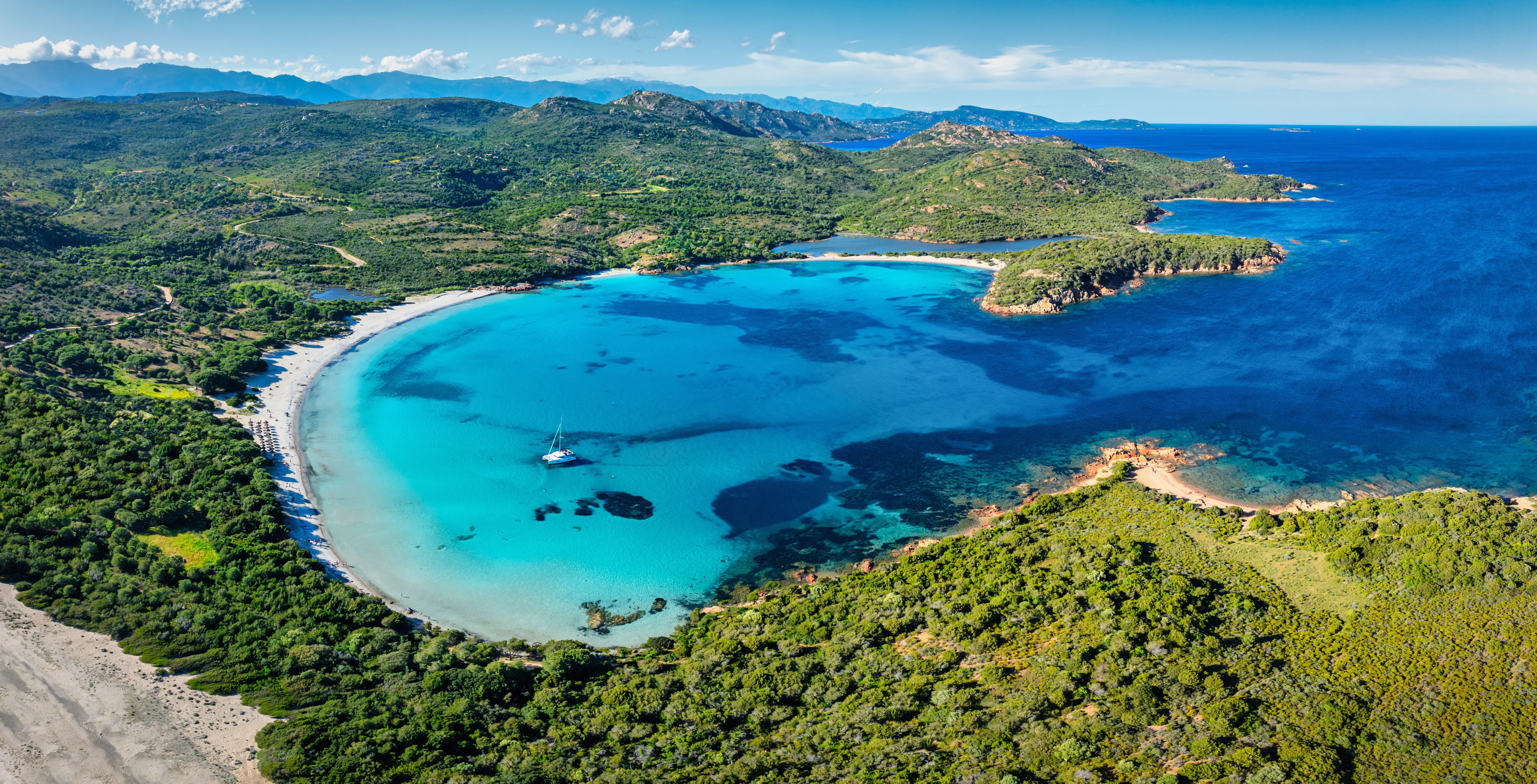 corse beach